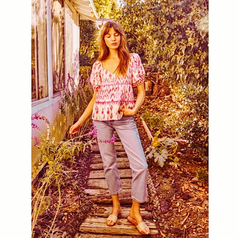 NWT Saylor Inka Pink Ikat Top L
